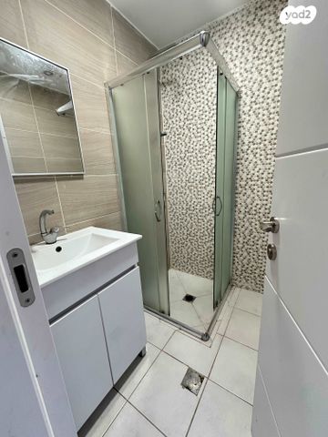 דירה, אל כניסה, חיפה