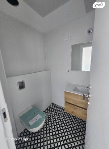 דירה, ראול ולנברג, תל אביב יפו