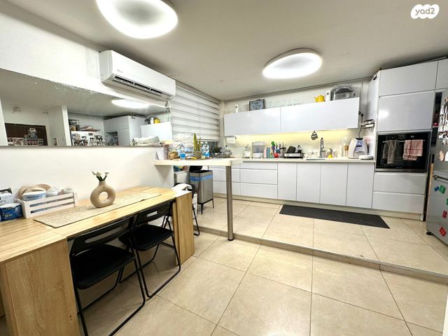 דירה, הנביאים, בת ים