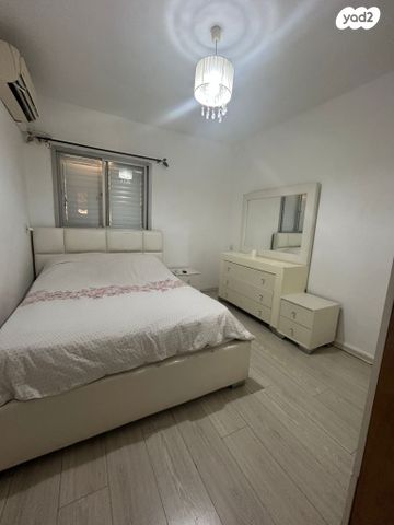 דירה, גיורא יוספטל 12, גיורא, רמלה