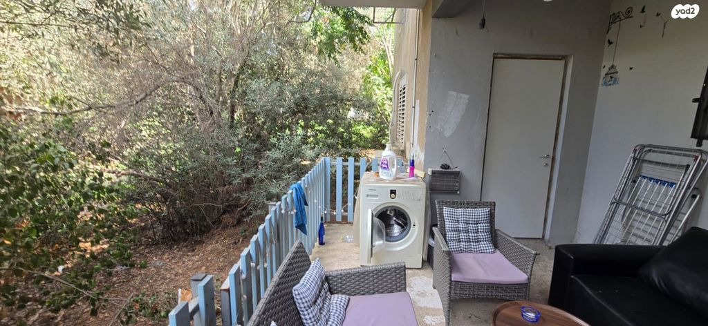 דו משפחתי, דרך חובבי ספורט, גבת