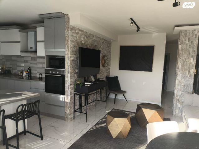 דירה, כורש, מרכז העיר, ירושלים