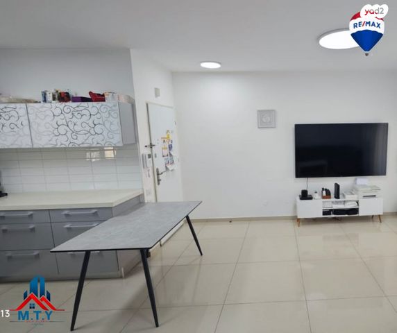 דירה, יוסי בנאי, קרית האמנים, מצליח, רמלה