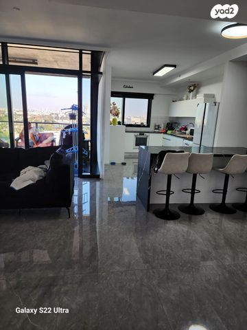 דירה, אריק איינשטיין 3, דרום חדש, פארק הים, בת ים