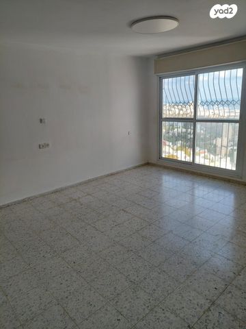 דירה, התפוז, רמות יצחק, נשר