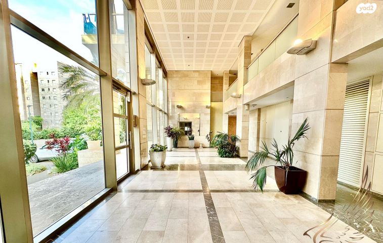 דירה, אייר 12, קרית השרון, נתניה