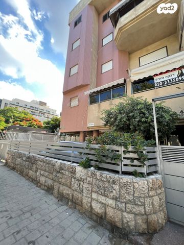 דירה, השיקמה 23, דרום מערב ותיק, בת ים