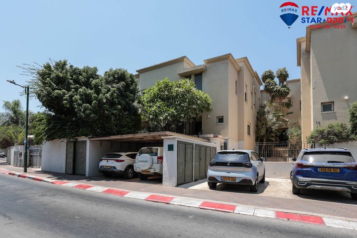 בית פרטי/ קוטג', שמואל הנגיד 13, רמת השרון