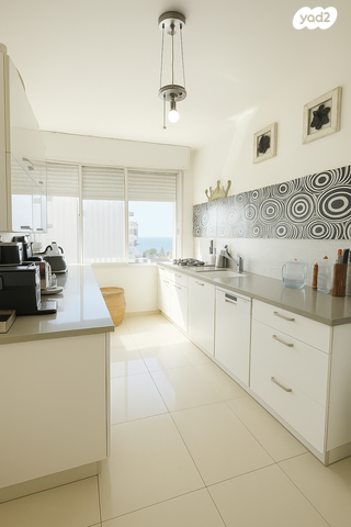 דירה, דרך הים, כרמל מערבי, חיפה