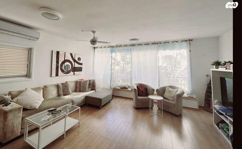 דירה, רמת השרון