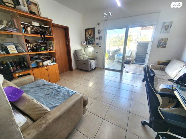 דירה, קרית אתא