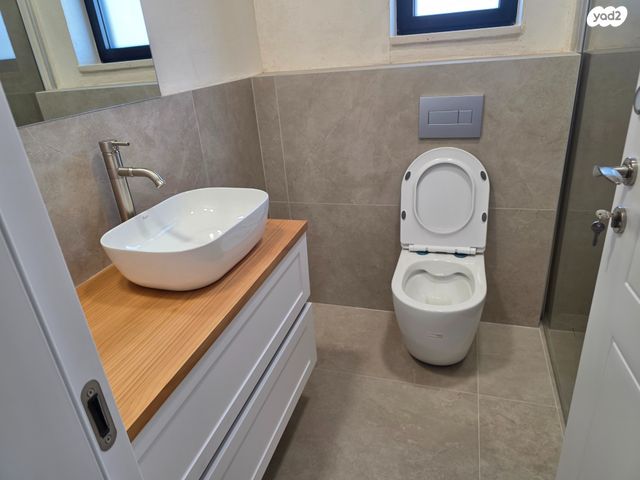 בית פרטי/ קוטג', קלע