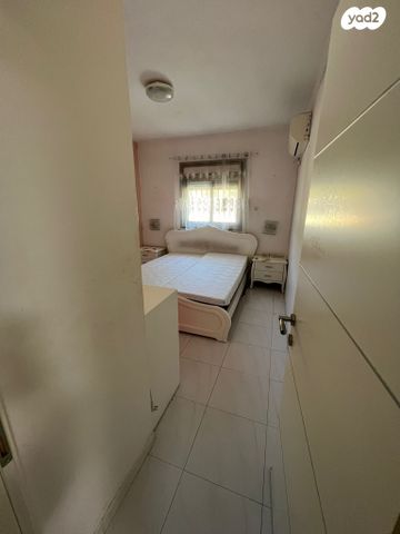 דירה, השיקמה 23, דרום מערב ותיק, בת ים