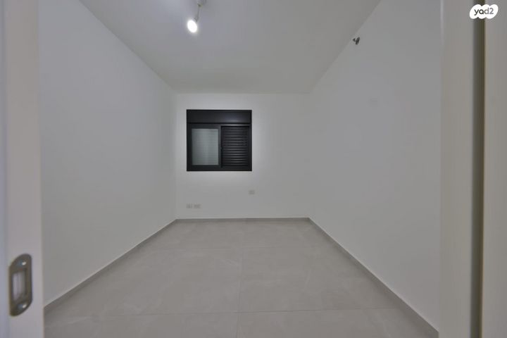 דירה, בנימין 4, מרכז העיר, סביניה, הוותיקה, קרית ביאליק