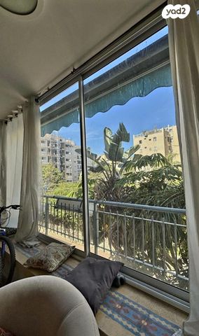 דירה, רמת השרון