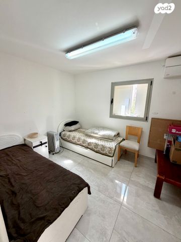 דירה, גד, בקעה, ירושלים