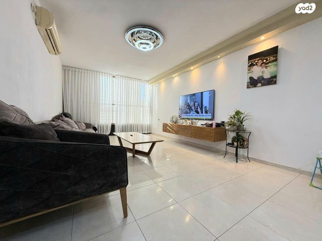 דירה, זלמן ארן, נאות רחל, חולון