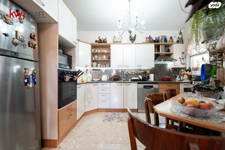 דירה, בן סרוק, נאות שקמה, ראשון לציון