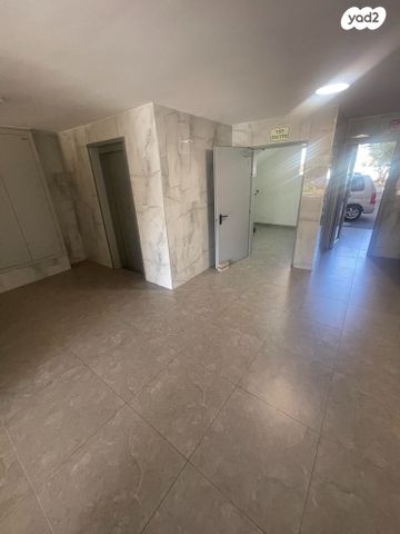 דירה, מקס נורדאו, דרום מערב ותיק, בת ים