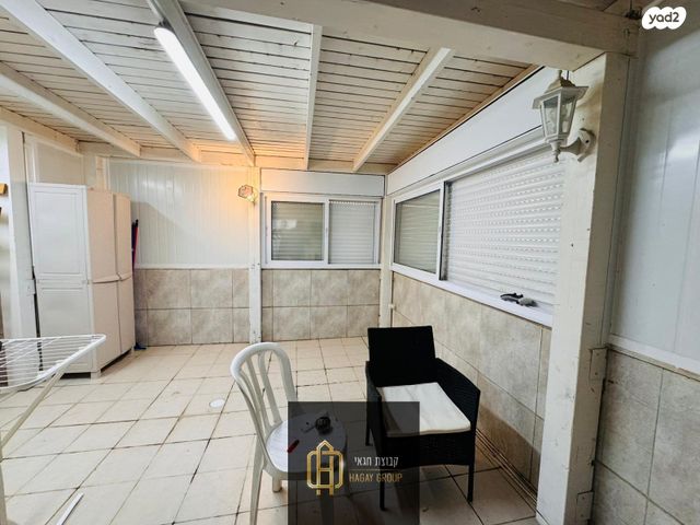 דופלקס, שמחה הולצברג 16, נאות שמיר, רמלה