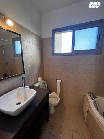 דירה, הדר, רמת השרון