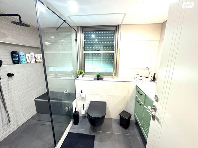 דירת גן, אליהו גולומב, הרצליה הירוקה, נווה עובד, הרצליה