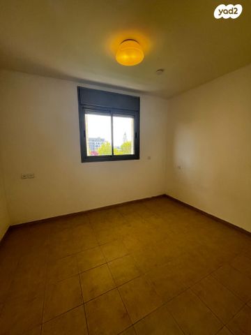 דירה, הדר, רמת השרון