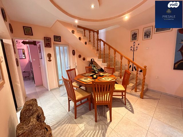 בית פרטי/ קוטג', סנונית, מעוף, ערד