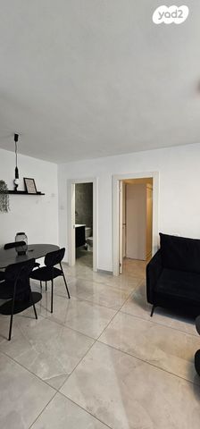 דירה, שדרות יעלים 22, שכונה ה', באר שבע