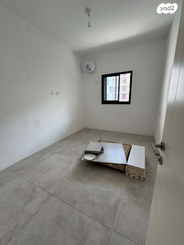 דירה, הרב יצחק ידידיה פרנקל, נווה שאנן, תל אביב יפו