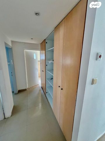 גג/ פנטהאוז, רובע הקריה, הסיטי, אשדוד