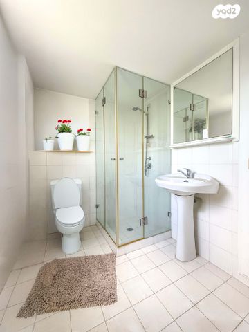 בית פרטי/ קוטג', נווה רום, רמת השרון