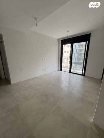 דירה, הרב יצחק ידידיה פרנקל, נווה שאנן, תל אביב יפו