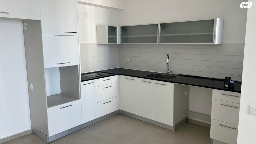 דירה, אמנון ליפקין שחק 4, נוף הטיילת, נתניה