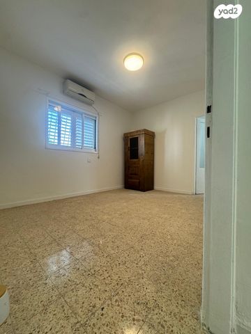 דירה, עמק ברכה, נחלת יצחק, תל אביב יפו