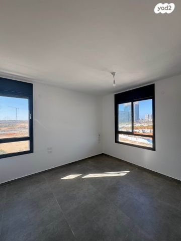 דירה, פארק העסקים האלף, ראשון לציון