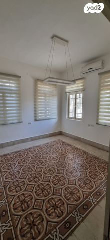 דירה, העיר התחתית, ואדי סאליב, חיפה