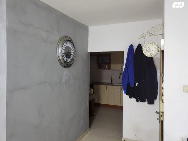 דירה, כובשי החרמון, בת ים