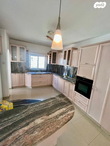 גג/ פנטהאוז, רובע הקריה, הסיטי, אשדוד