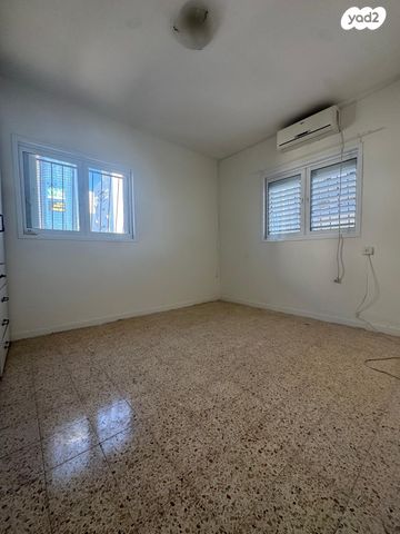 דירה, עמק ברכה, נחלת יצחק, תל אביב יפו