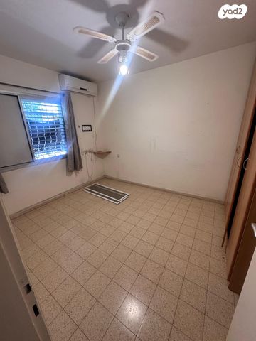 דירה, שכונה י"א, באר שבע