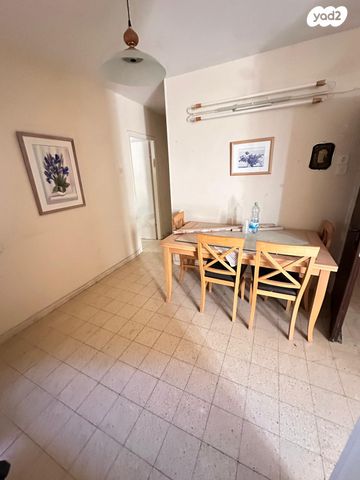 דירה, שכונה י"א, באר שבע