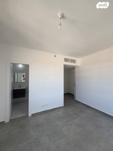 דירה, פארק העסקים האלף, ראשון לציון