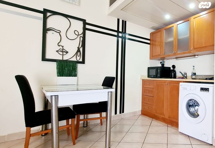 דירה, דרך בן גוריון 99, דרום מערב ותיק, בת ים