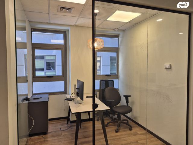 משרדים, הנגר, אזור תעשיה נווה נאמן, הוד השרון