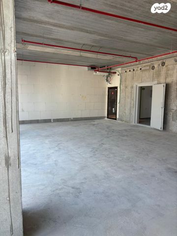 משרדים, עמק, באר יעקב