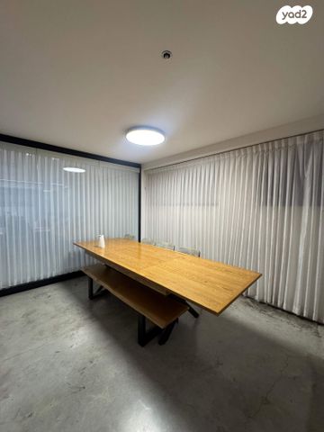 משרדים, דרך מנחם בגין 4, נווה שאנן, תל אביב יפו