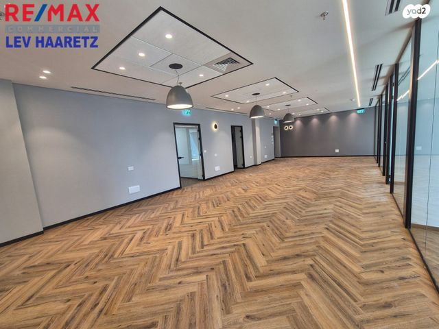 משרדים, החרש, אזור תעשיה נווה נאמן, הוד השרון