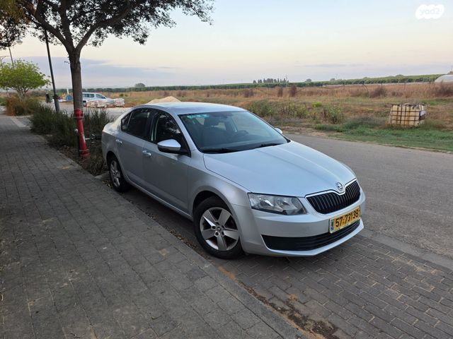 סקודה אוקטביה 