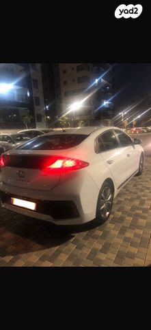 יונדאי איוניק